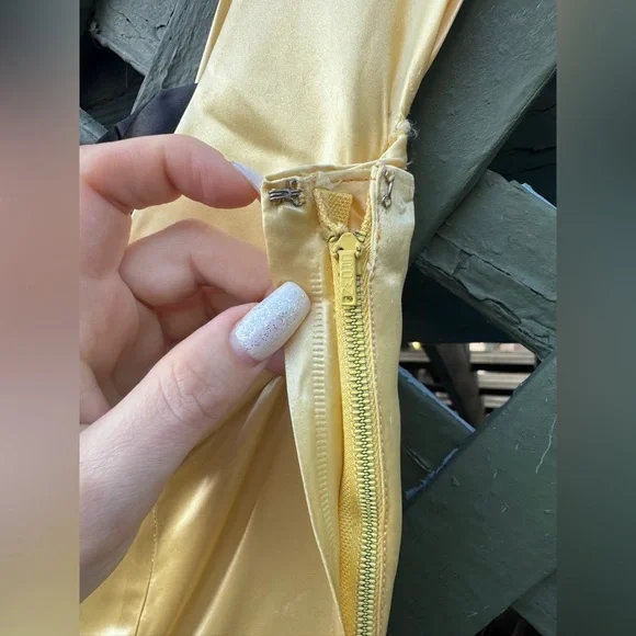 50s Vintage Yellow and Black Satin Prom Dress size Xs - Picture 6 of 11